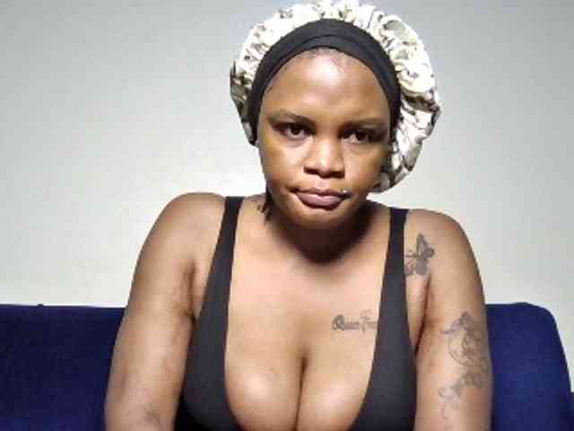 Hot-sexxy-beauty webcam