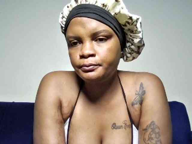 Hot-sexxy-beauty webcam