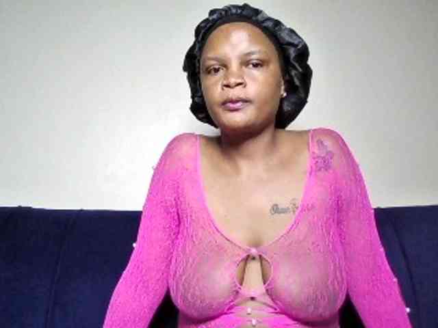 Hot-sexxy-beauty webcam
