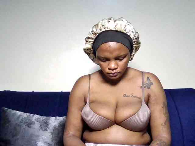 Hot-sexxy-beauty webcam