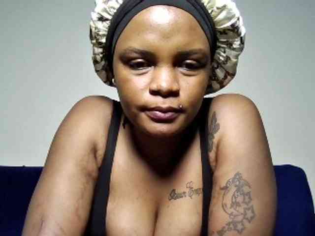 Hot-sexxy-beauty webcam