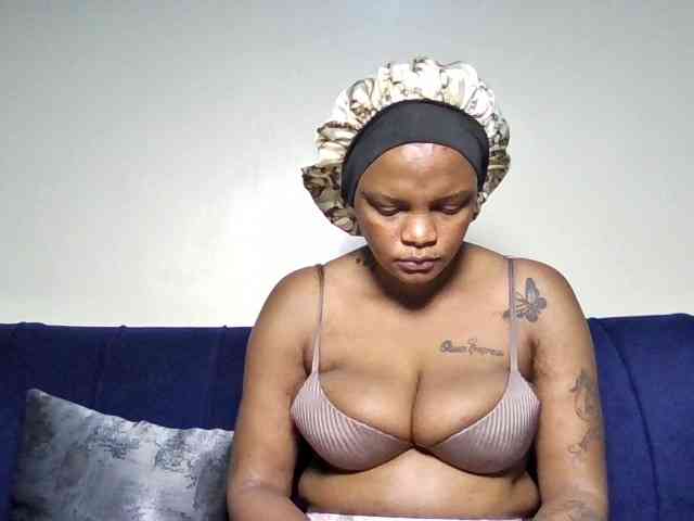 Hot-sexxy-beauty webcam