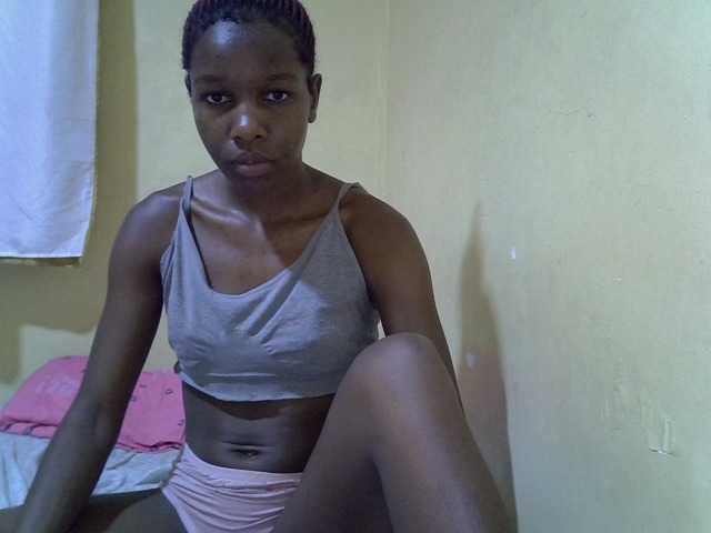 Sexy-halimah live cam on BongaCams