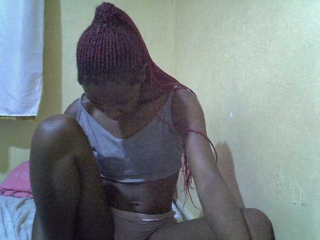 Sexy-halimah live cam on BongaCams
