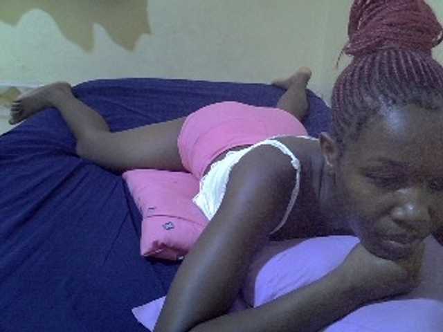 Sexy-halimah live cam preview