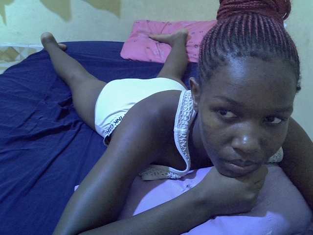 Sexy-halimah, en vivo ahora en BongaCams