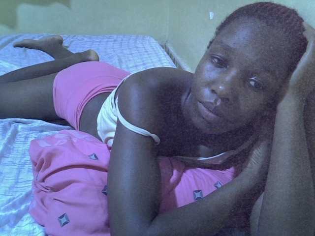 Sexy-halimah live cam on BongaCams