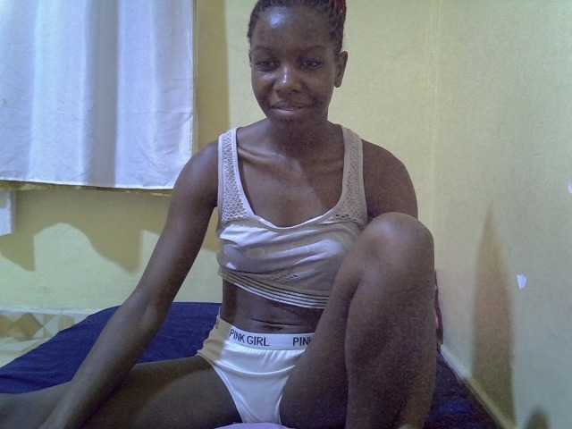 Sexy-halimah live cam on BongaCams