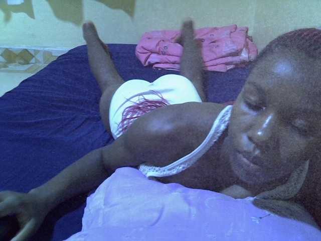Sexy-halimah, en vivo ahora en BongaCams