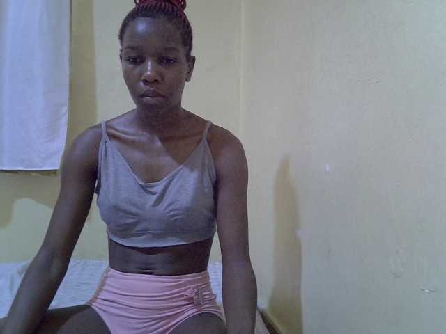 Sexy-halimah live cam on BongaCams