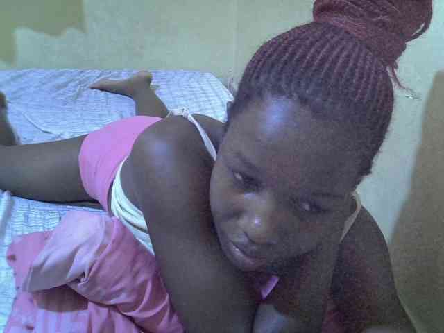 Sexy-halimah webcam