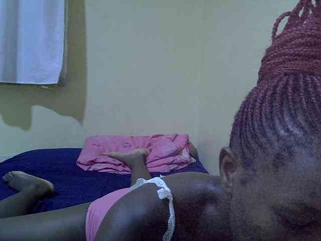Sexy-halimah webcam