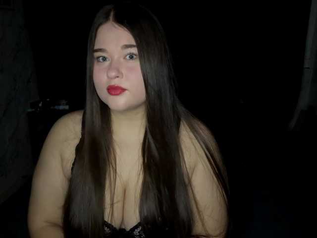 HollyLooks live cam