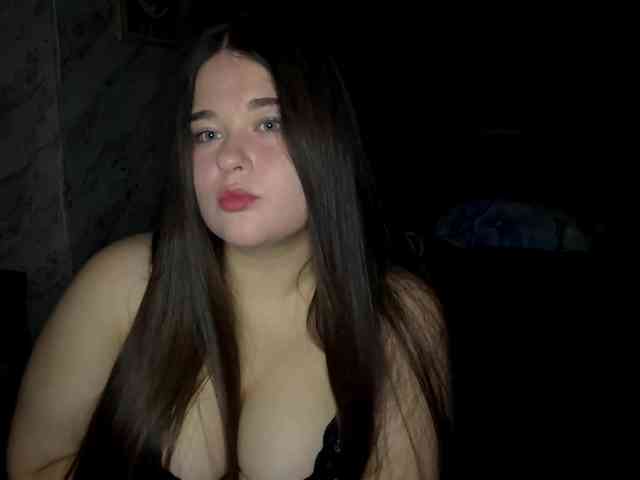HollyLooks