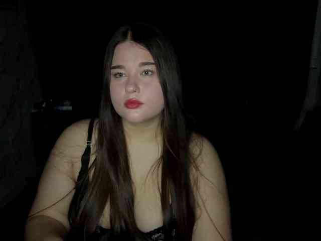 HollyLooks