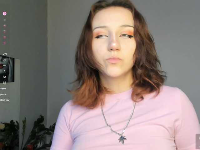 Ohhhhmygod live cam on BongaCams