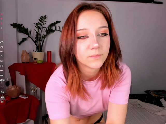 Ohhhhmygod live cam on BongaCams