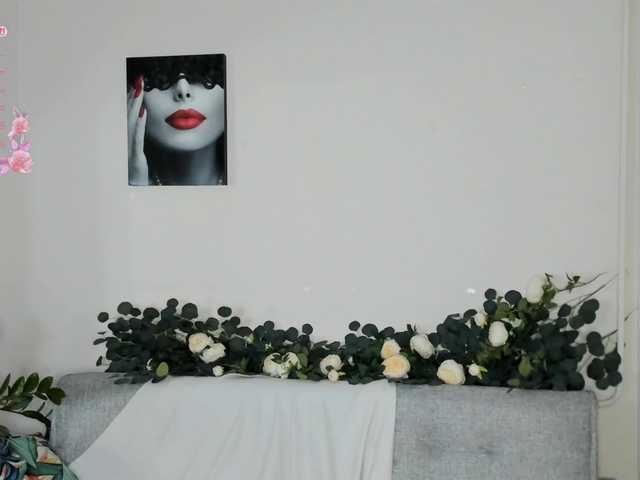 Ohhhhmygod live cam on BongaCams