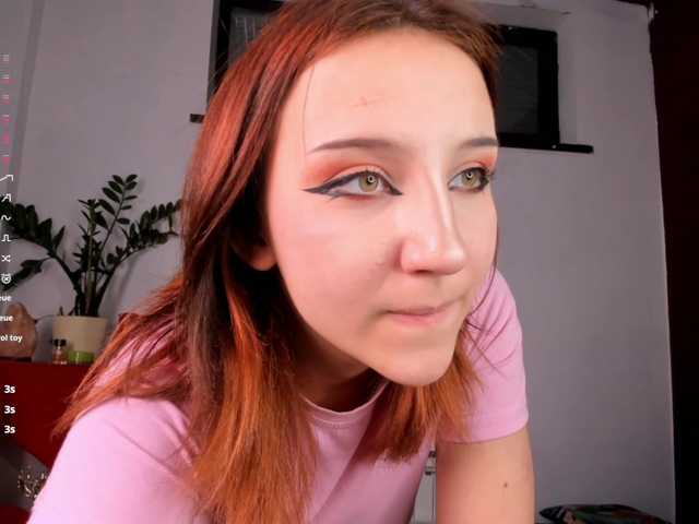 Ohhhhmygod live cam on BongaCams