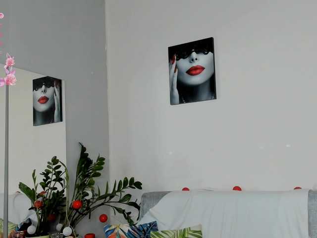 Ohhhhmygod live cam on BongaCams
