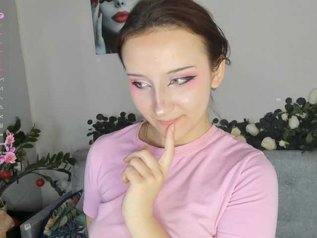 Ohhhhmygod live cam on BongaCams