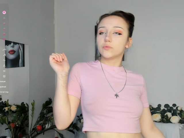 Ohhhhmygod live cam on BongaCams