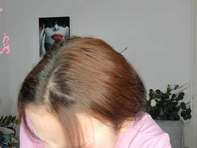 Ohhhhmygod live cam on BongaCams