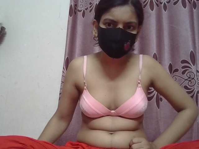SilverQueen7 live cam on BongaCams