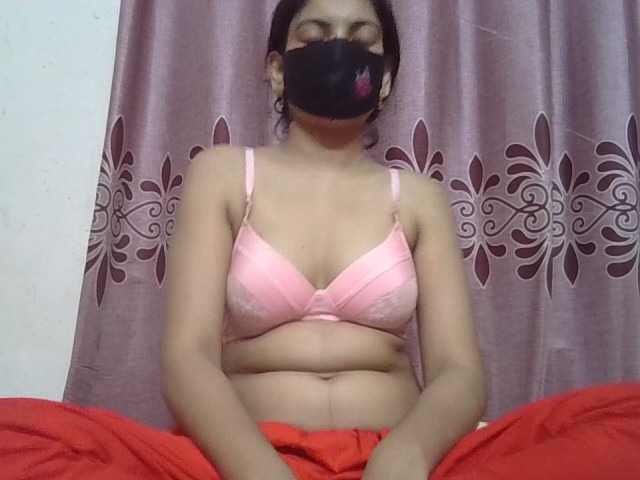 SilverQueen7 live cam on BongaCams