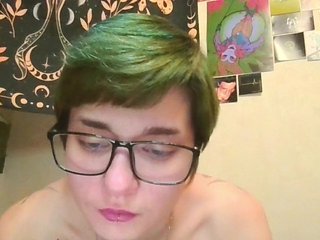 uwu-emmy