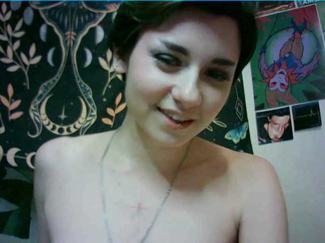 uwu-emmy live cam on BongaCams