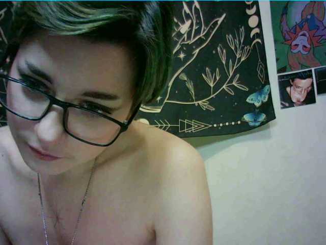 uwu-emmy