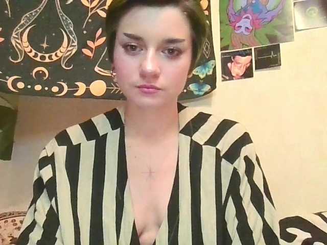 uwu-emmy