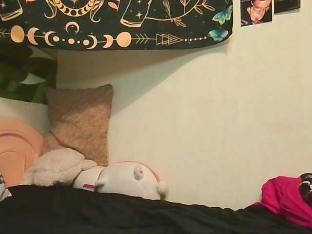 uwu-emmy