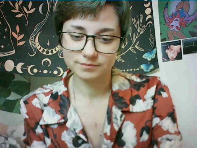 uwu-emmy