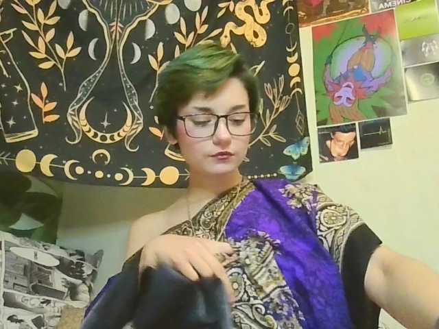 uwu-emmy