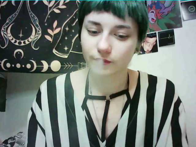 uwu-emmy