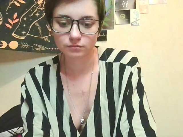 uwu-emmy live cam on BongaCams