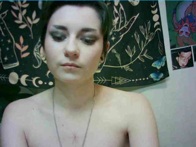 uwu-emmy webcam