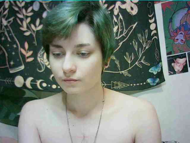 uwu-emmy webcam