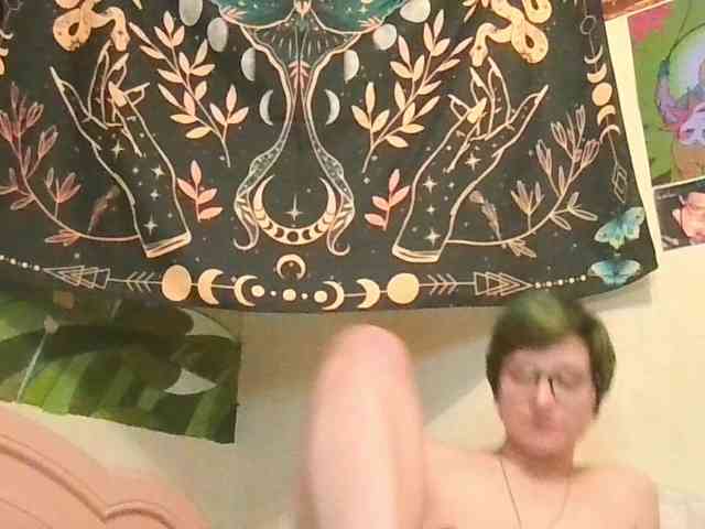 uwu-emmy