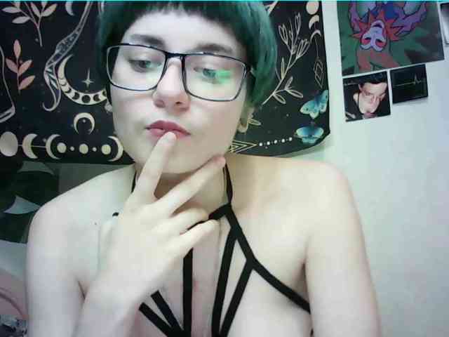 uwu-emmy