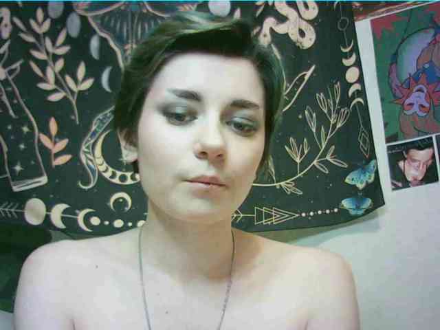 uwu-emmy webcam