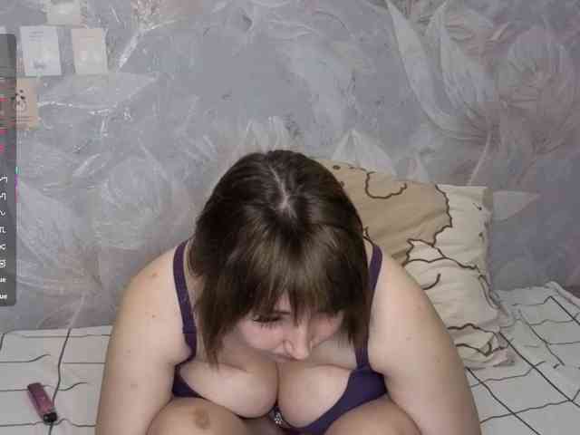 NoraDavidson webcam
