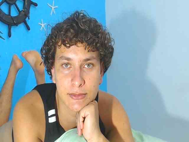 adrielsex18