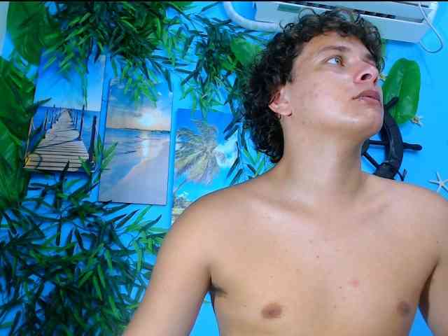 adrielsex18