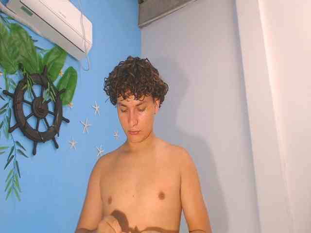 adrielsex18