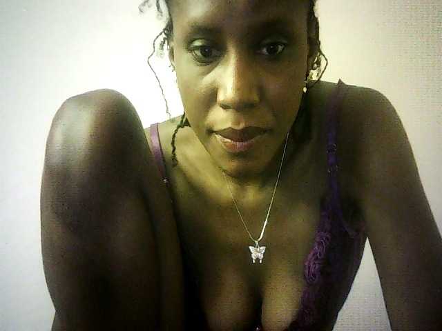 Trassy, en vivo ahora en BongaCams