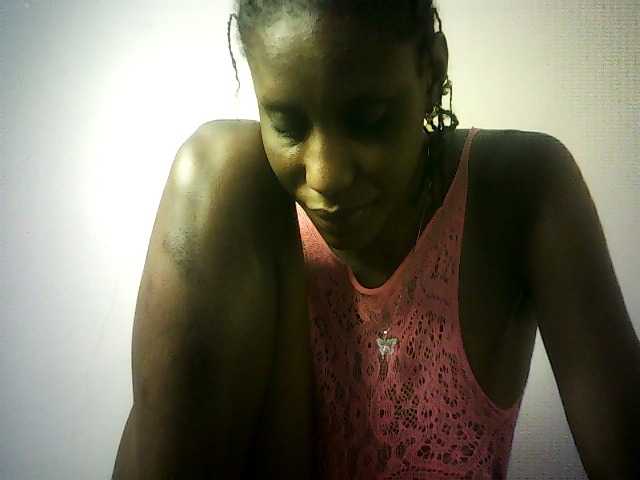 Trassy, live now on BongaCams
