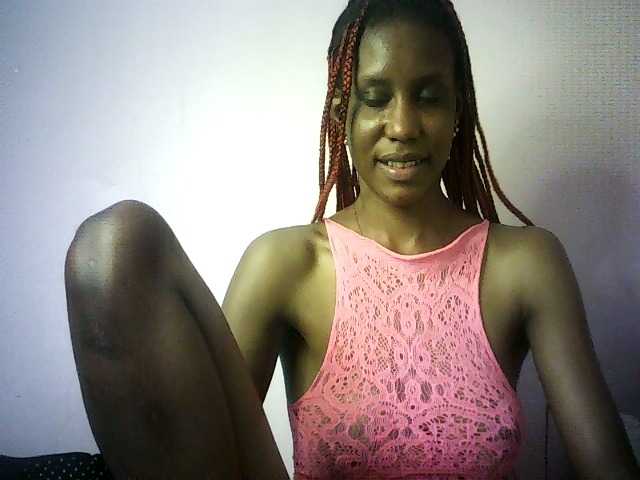 Trassy — live female cam